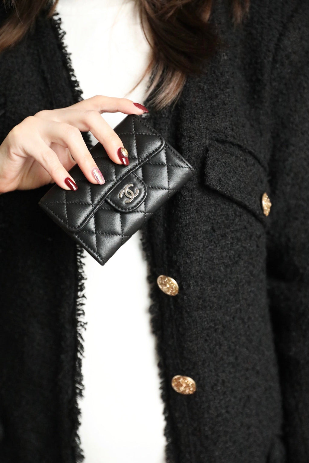 CHANEL FLAP CARD HOLDER 11.3 BLACK CALFSKIN SILVER ICON