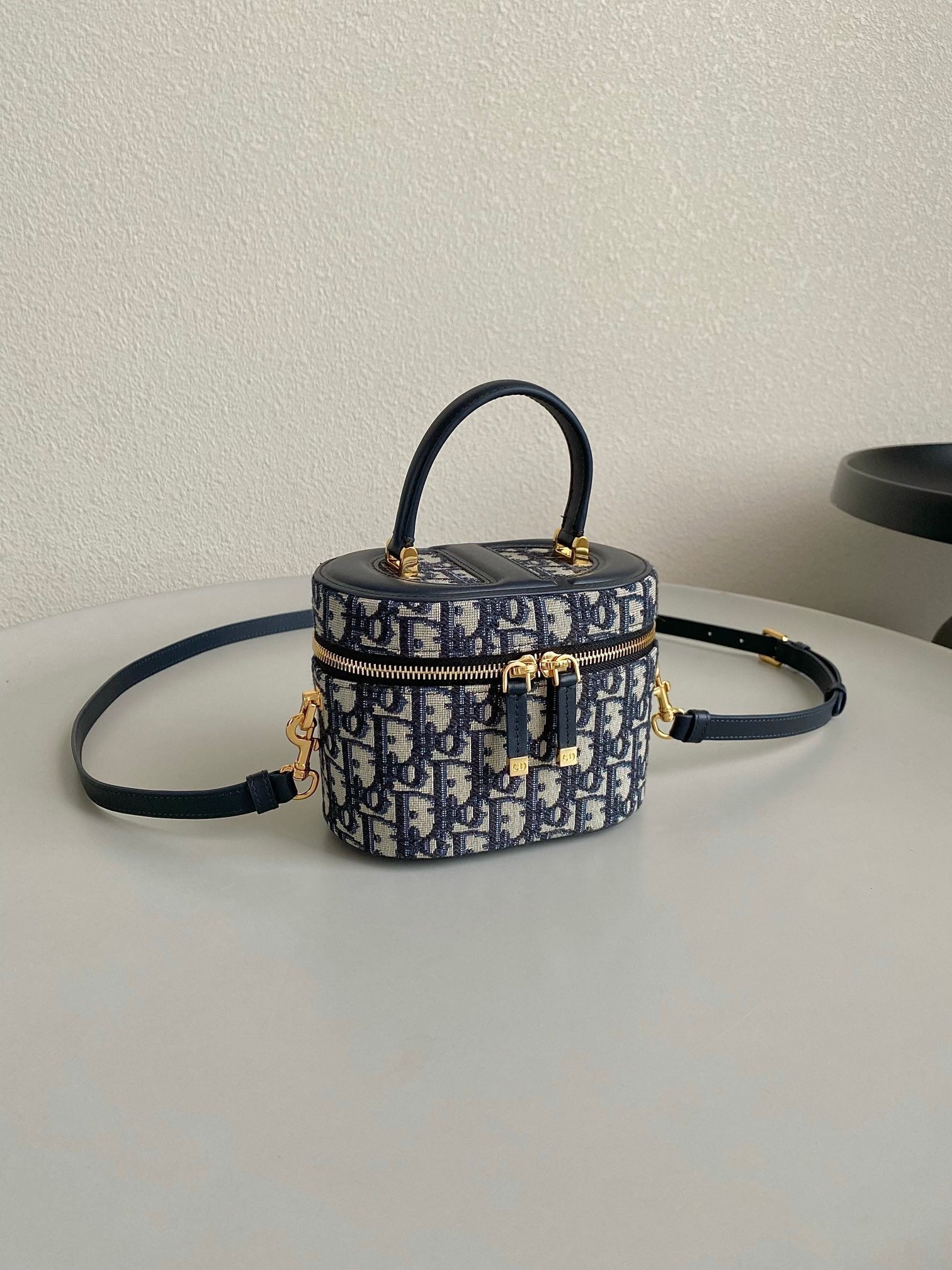 DIOR SIGNATURE VANITY 16 IN BLUE OBLIQUE JACQUARD