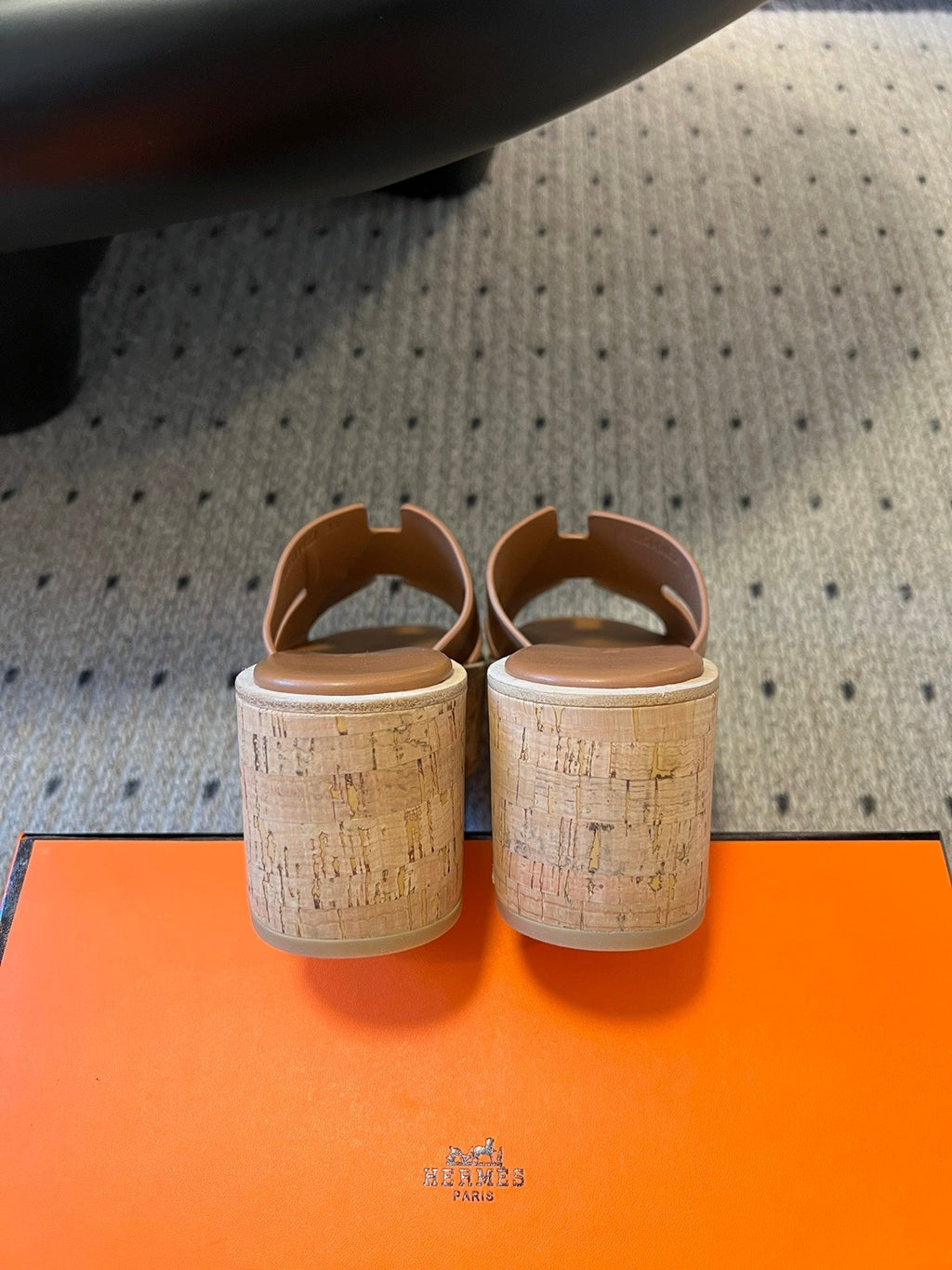 HERMES EZE SANDAL 85 MM IN BRONZE BROWN CALFSKIN