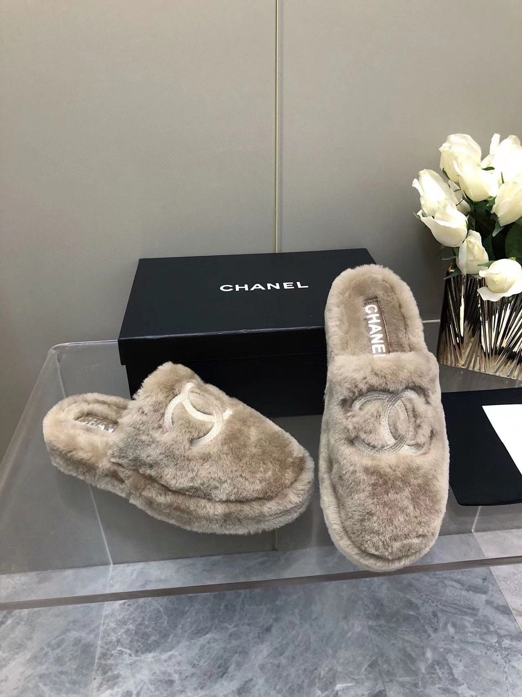 CHANEL Fluffy Slippers Slides Gray