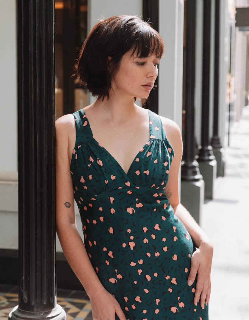 Joleen Dress Felidae in Satin Modal