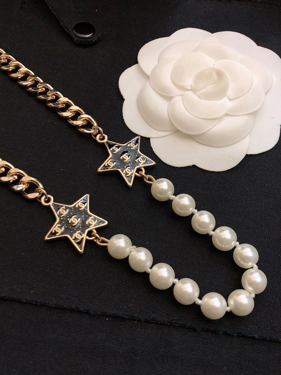18K  Chanel Star Pearls Necklace