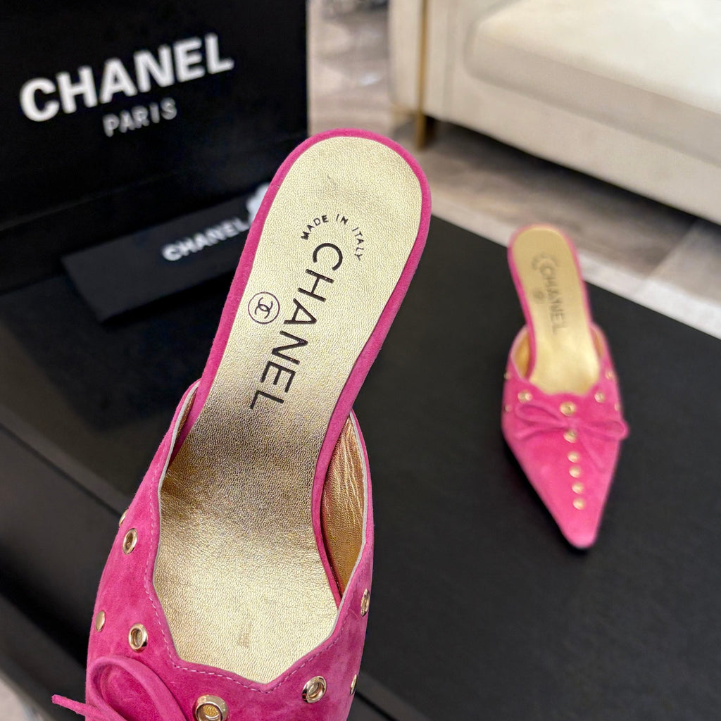 CHANEL HIGH HEEL MULE 65 MM IN DEEP PINK SUEDE