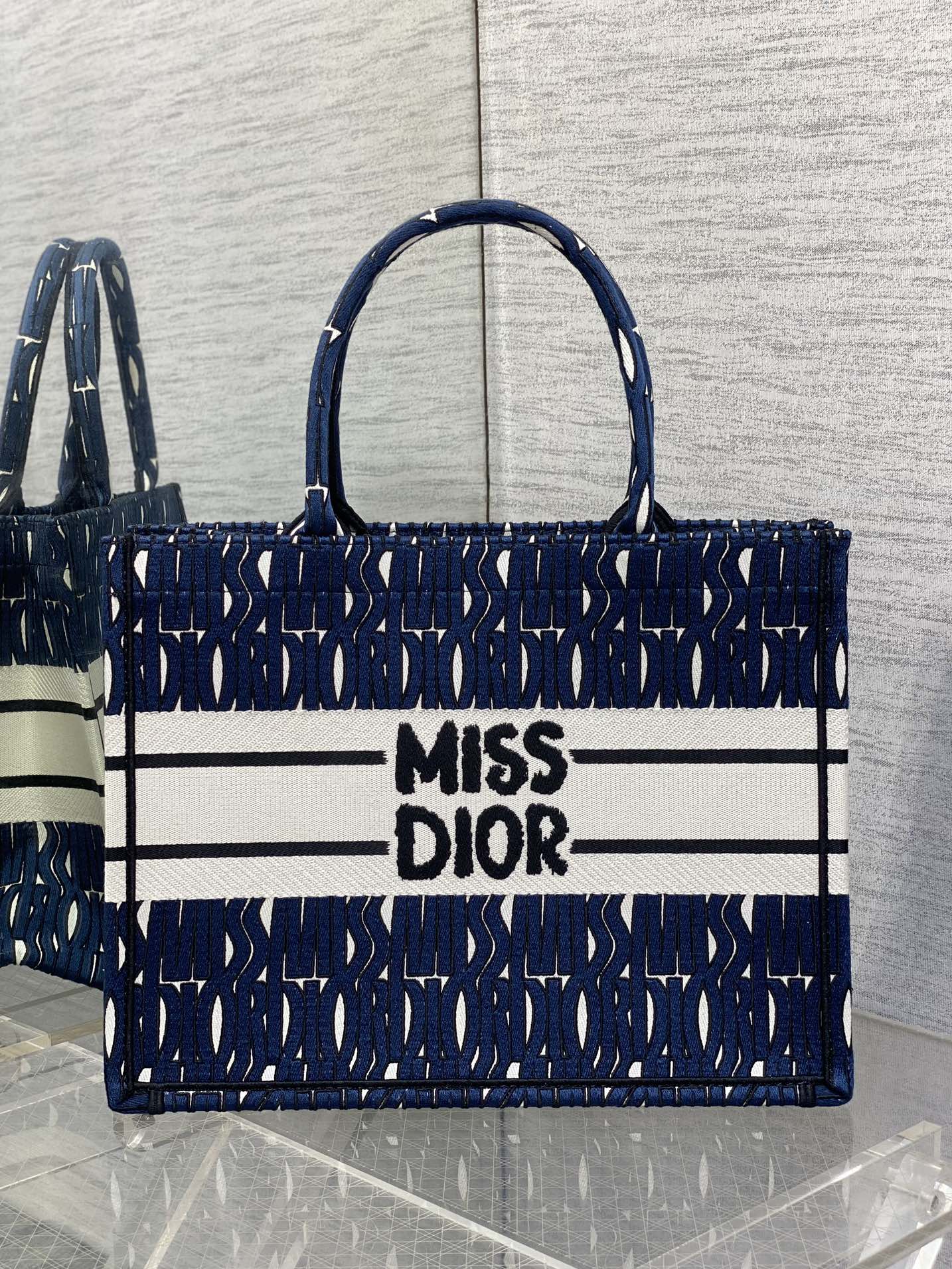 DIOR MISS MEDIUM TOTE 36 IN WHITE MIX DEEP COVE BLUE CANVAS