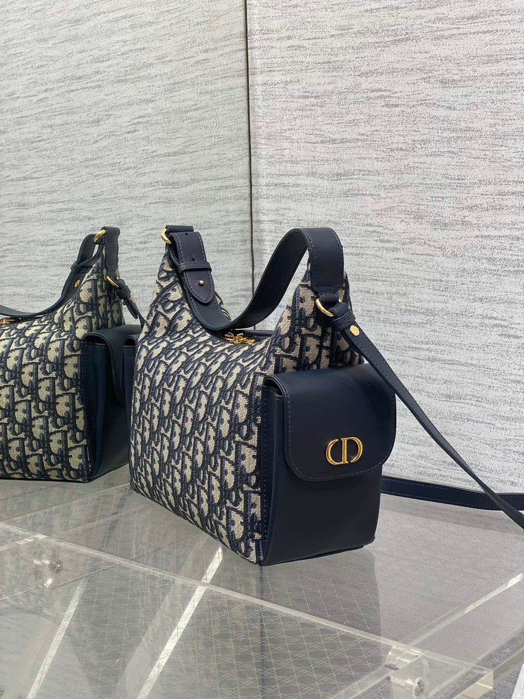 DIOR 25S MEDIUM D-DREAM BAG 24 IN BLUE  OBLIQUE JACQUARD AND SMOOTH CALFSKIN