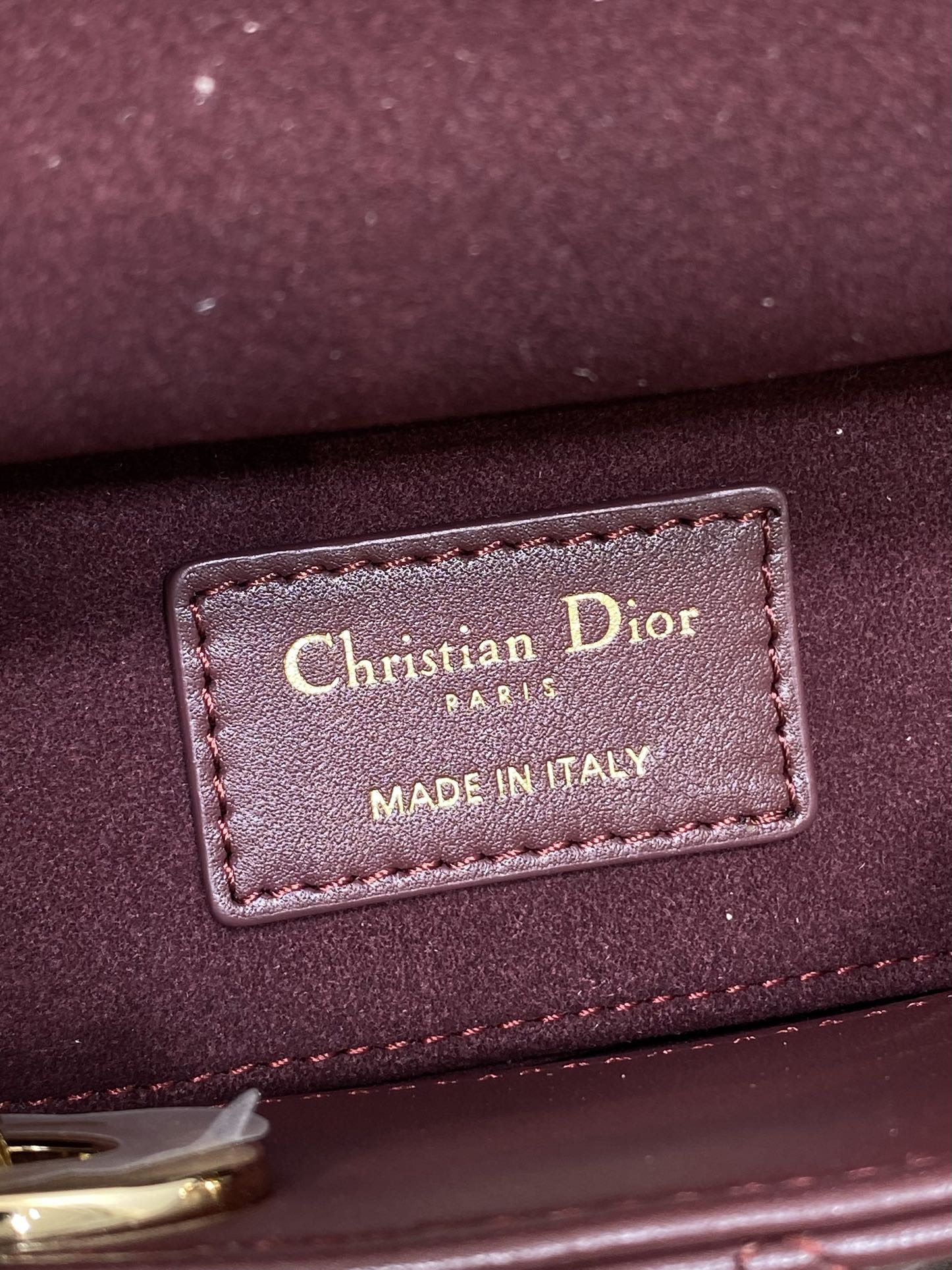DIOR 25S SMALL LADY D‑JOY BAG 19 IN BURGUNDY CANNAGE CALFSKIN GOLD HARDWRE