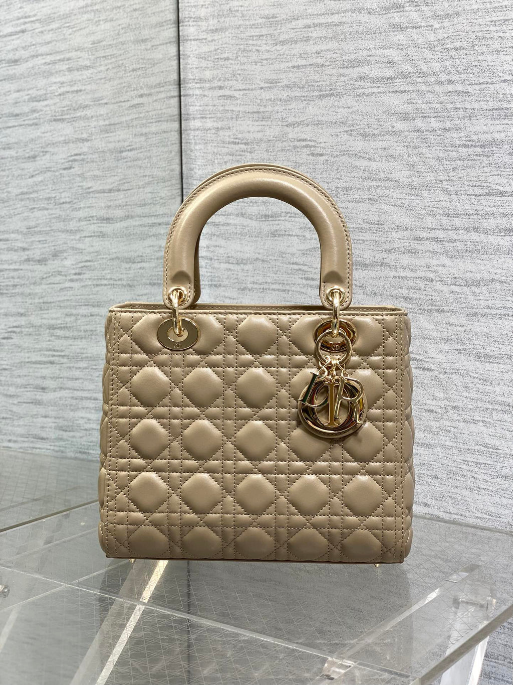 DIOR 25S MEDIUM LADY BAG 24 IN POWDER BEIGE CALFSKIN GOLD HARDWARE