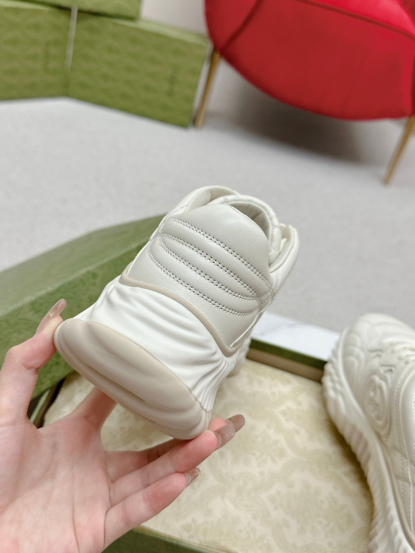 GUCCI RIPPLE TRAINER WHITE LAMBSKIN