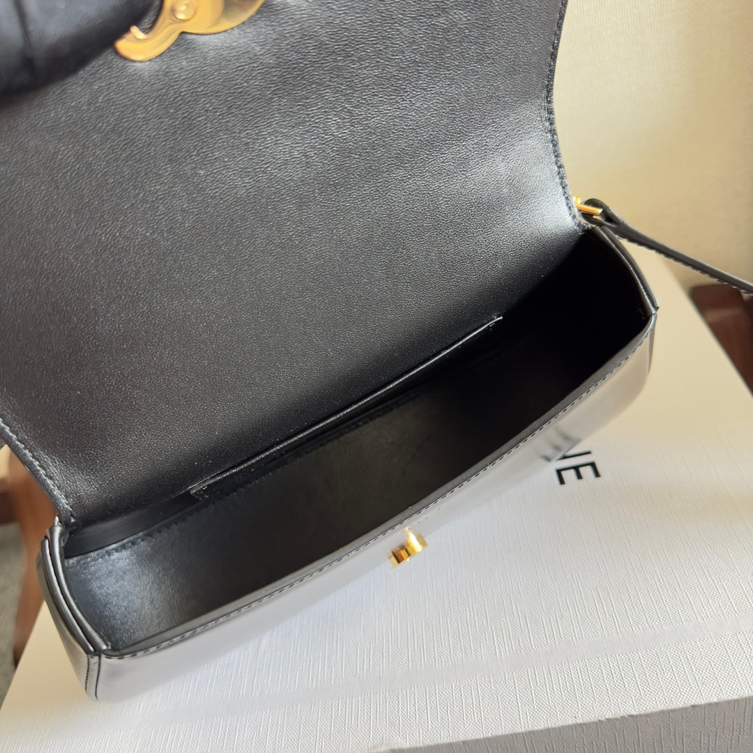 CELINE TEEN LOLA 20 IN BLACK CALFSKIN GOLD HARDWARE