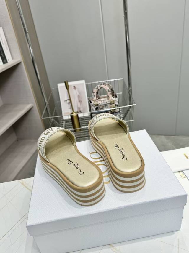 DIOR CD DWAY PLATFORM SLIDE IN SAGE GREEN AND WHITE COTTON STRIPED SOLE