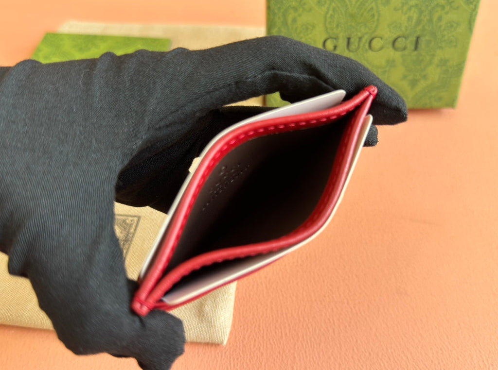 GUCCI MARMONT QUILTED CARD HOLDER 10 IN RED CALFSKIN