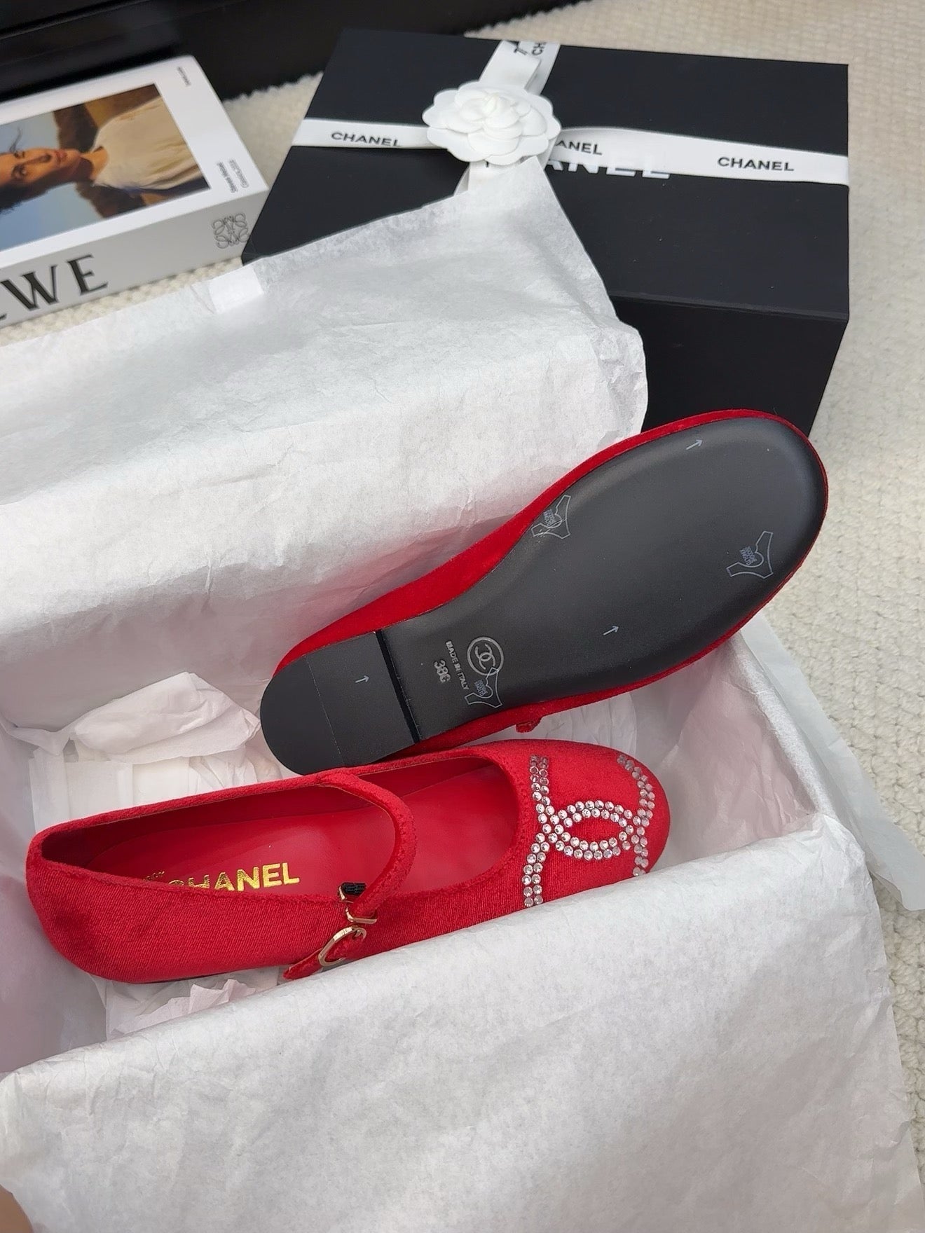CHANEL MARY JANE SHOES IN CHERRY RED VELVET WITH CRYSTALS LOGO