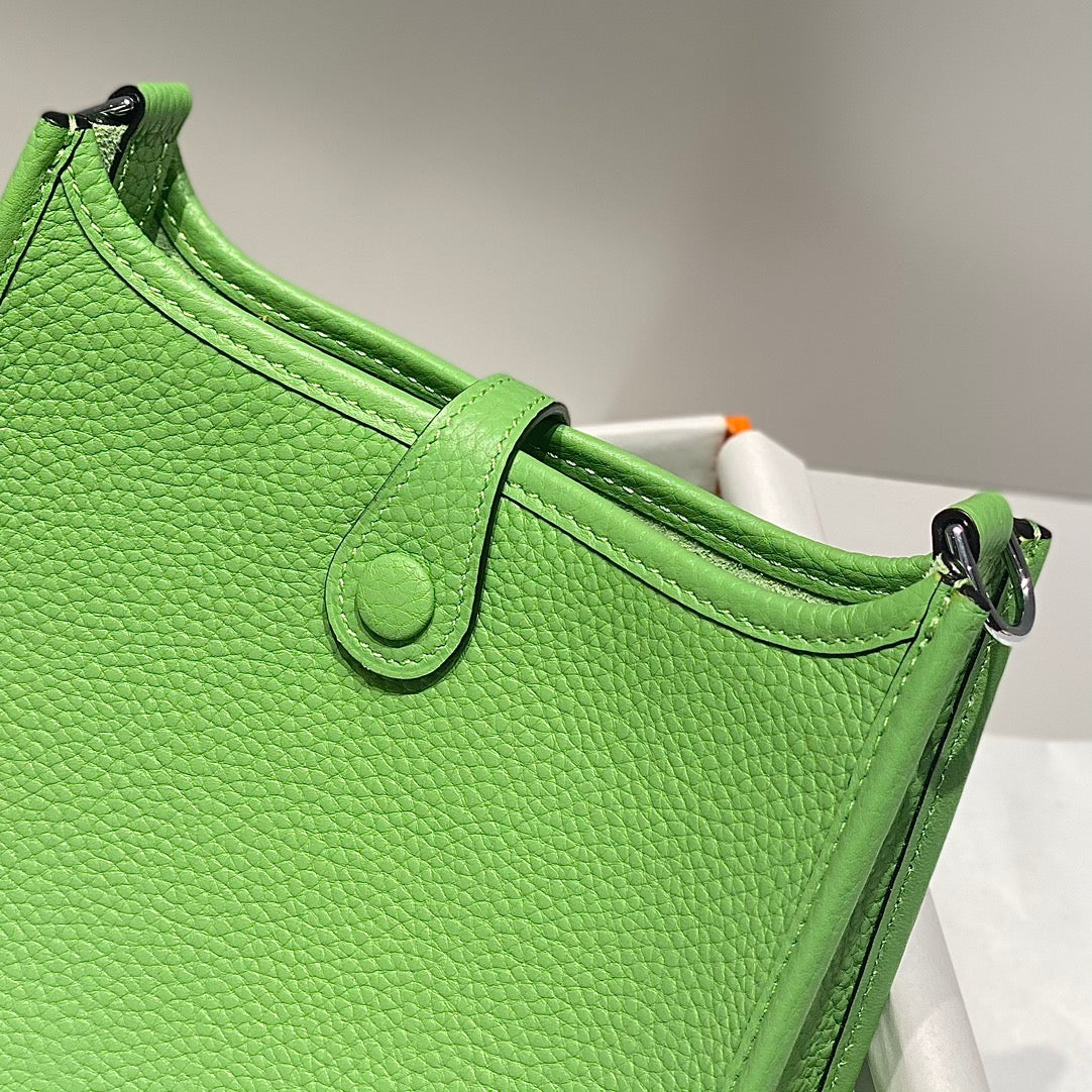 HERMES MINI NEO 18 EVELYNE BAG IN LIGHT GREEN GRAINED CALFSKIN