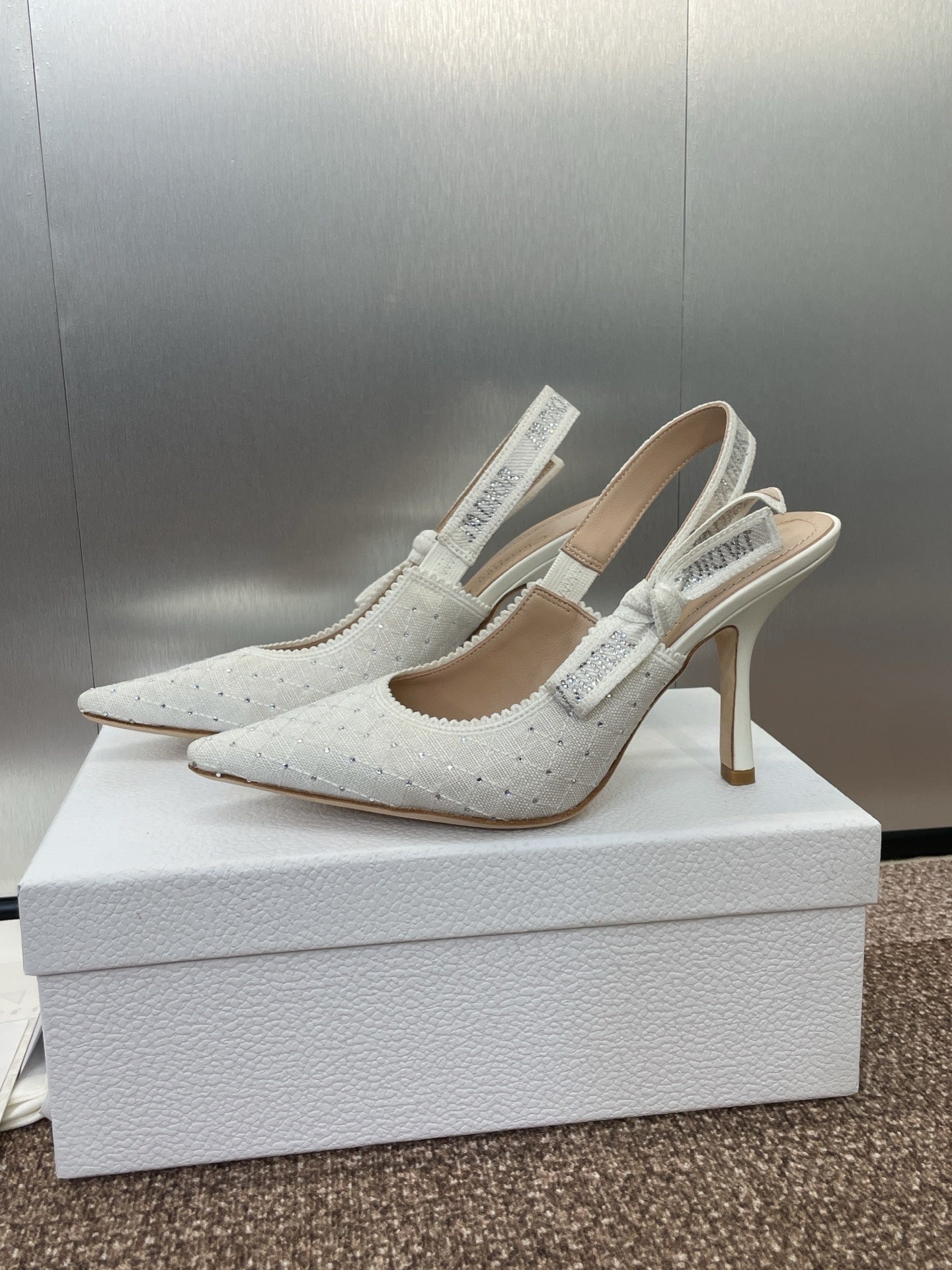 DIOR J'A SLINGBACK 25S PUMP 95MM IN WHITE FABRIC EMBOSSED CRYSTAL