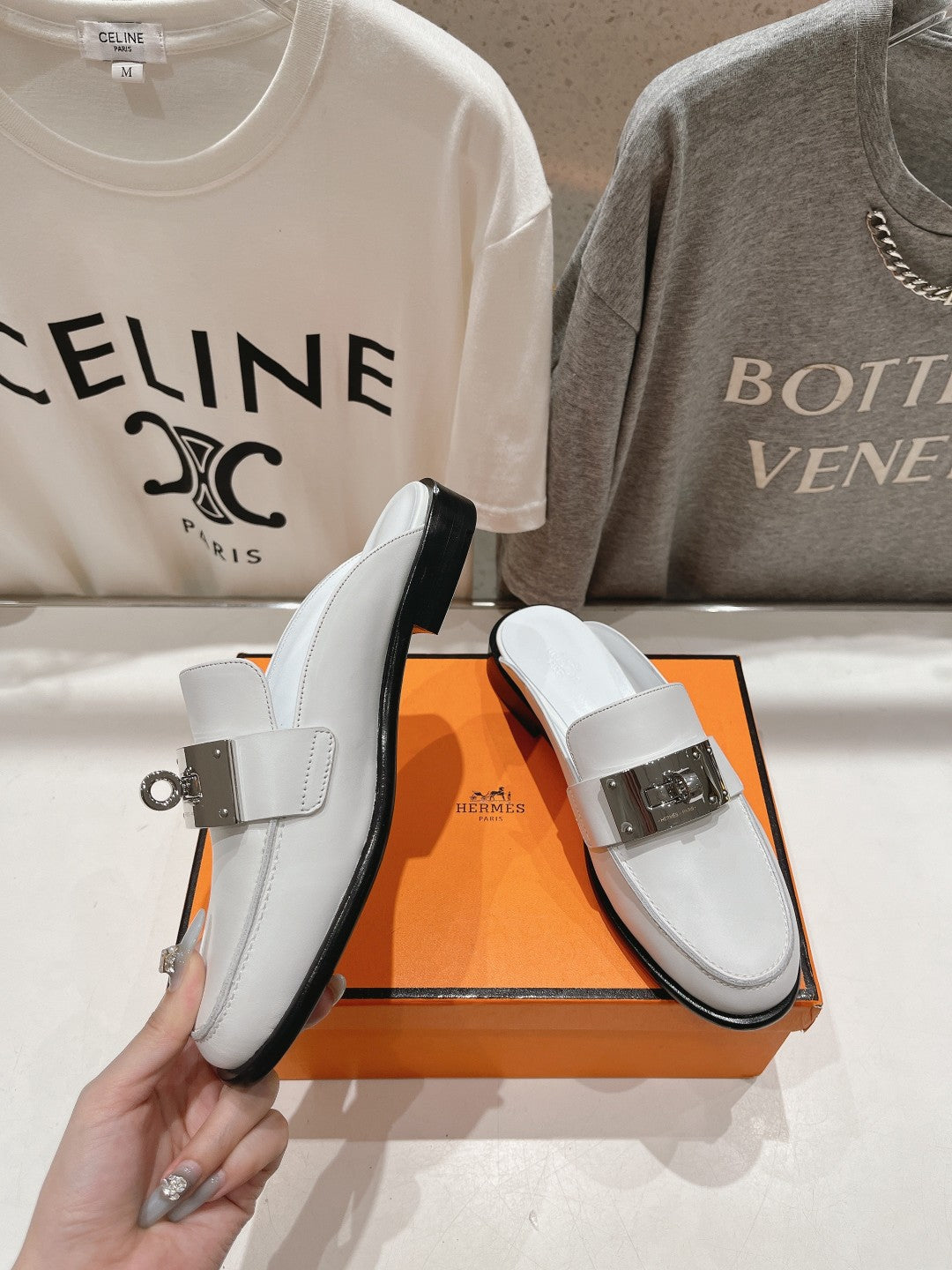 HERMES IOTA MULE WHITE CALFSKIN